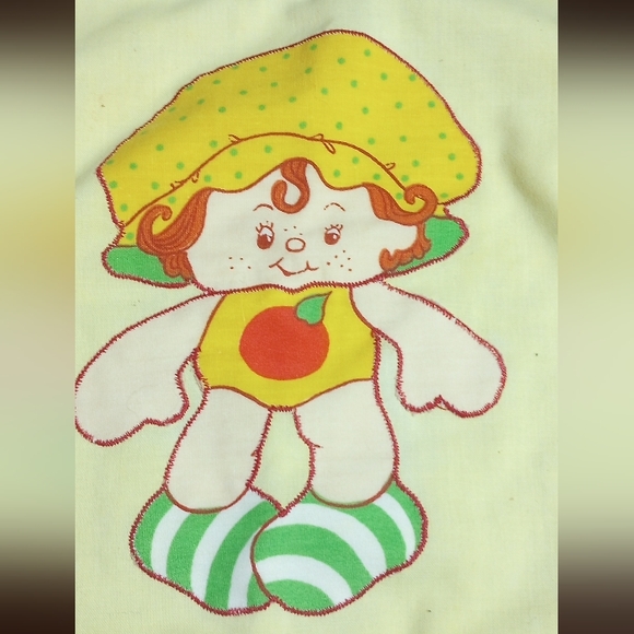 Vintage Strawberry Shortcake baby bib - Picture 3 of 3